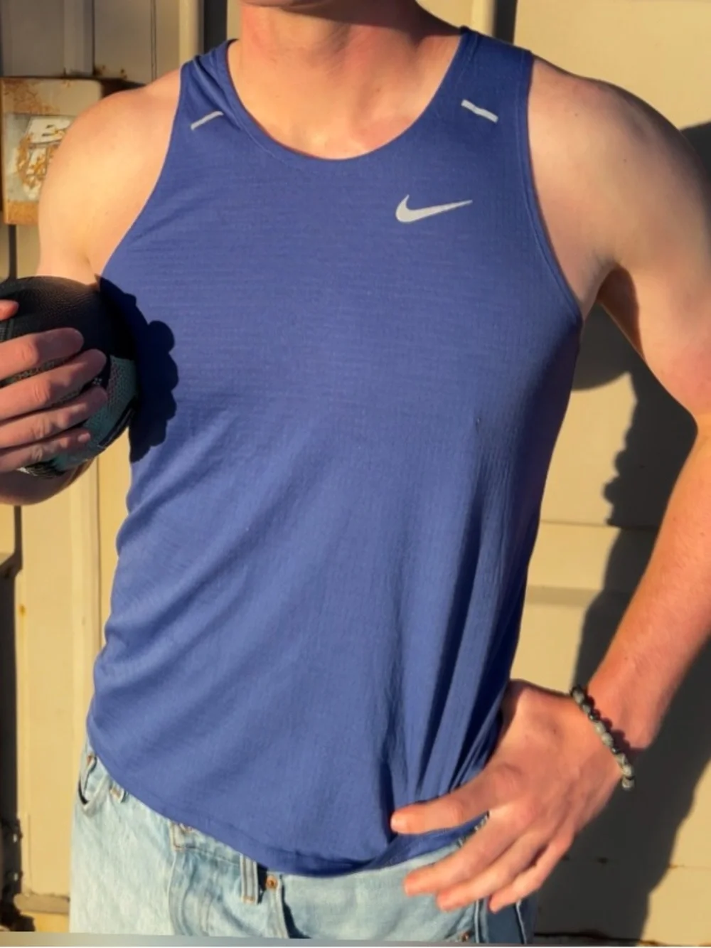 Nike Men’s Royal Blue Performance Tank Top AJ7562 MILLER DRI FIT RUNNING SHIRT